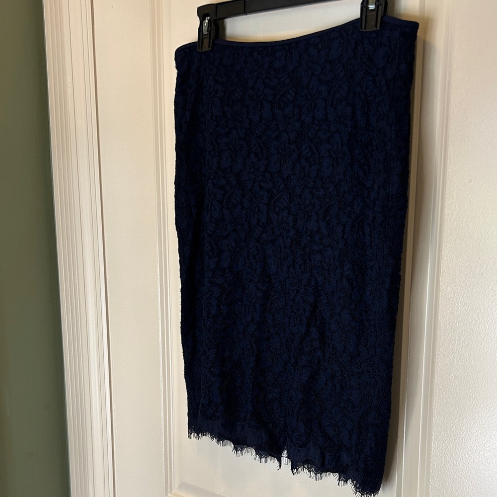 Elegant NavyDVF Lace Skirt